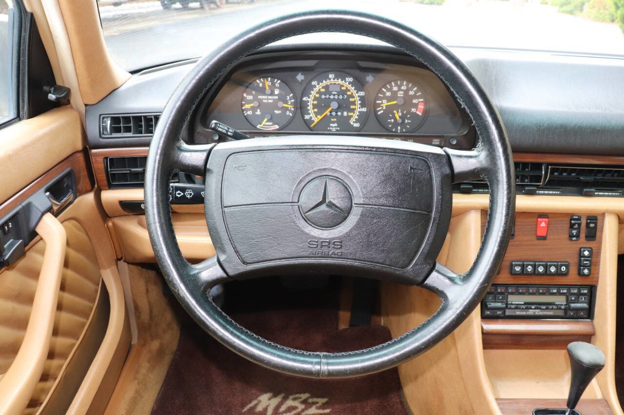 Used 1989 Mercedes-Benz 300 SE image 18