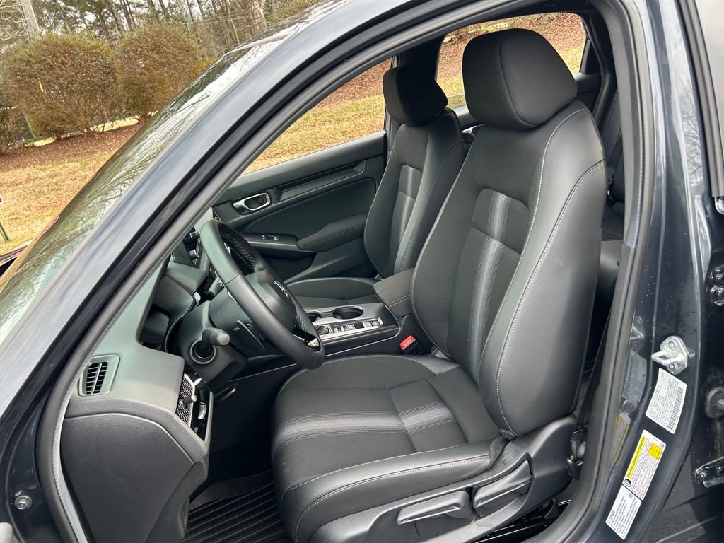 Used 2025 Honda Civic Sport image 33