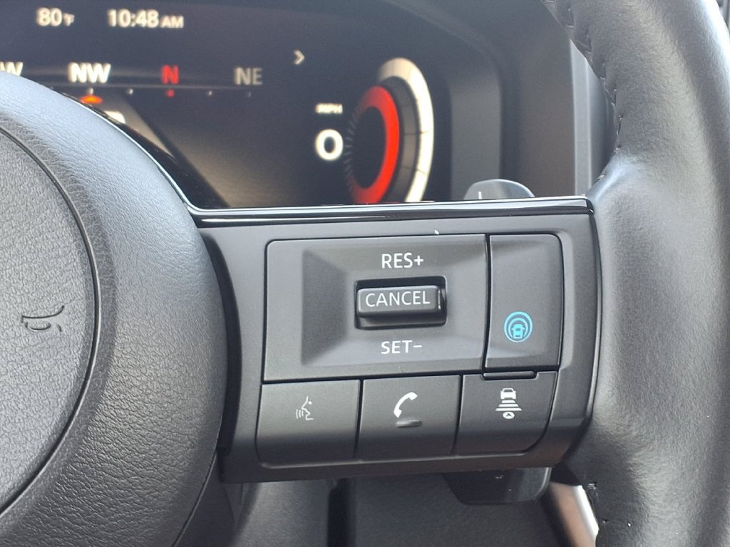 Used 2021 Nissan Rogue Platinum AWD/4WD image 17