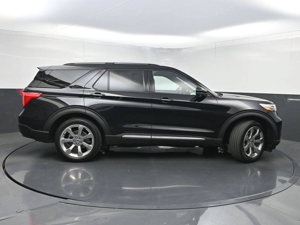 Used 2020 Ford Explorer Platinum w/ Premium Technology Package AWD/4WD image 45