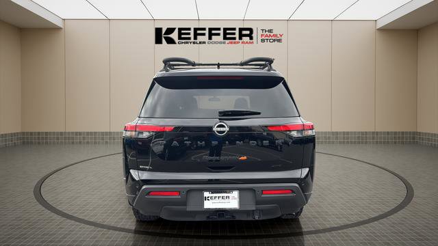 Used 2025 Nissan Pathfinder Rock Creek image 4