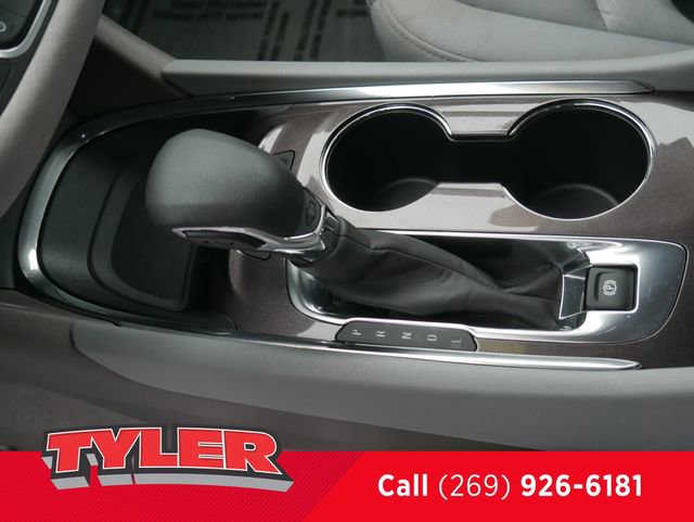 Used 2025 Chevrolet Malibu LT image 42