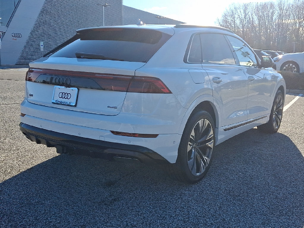 Used 2026 Audi Q8 Premium Plus w/ Premium Plus Package AWD/4WD image 4