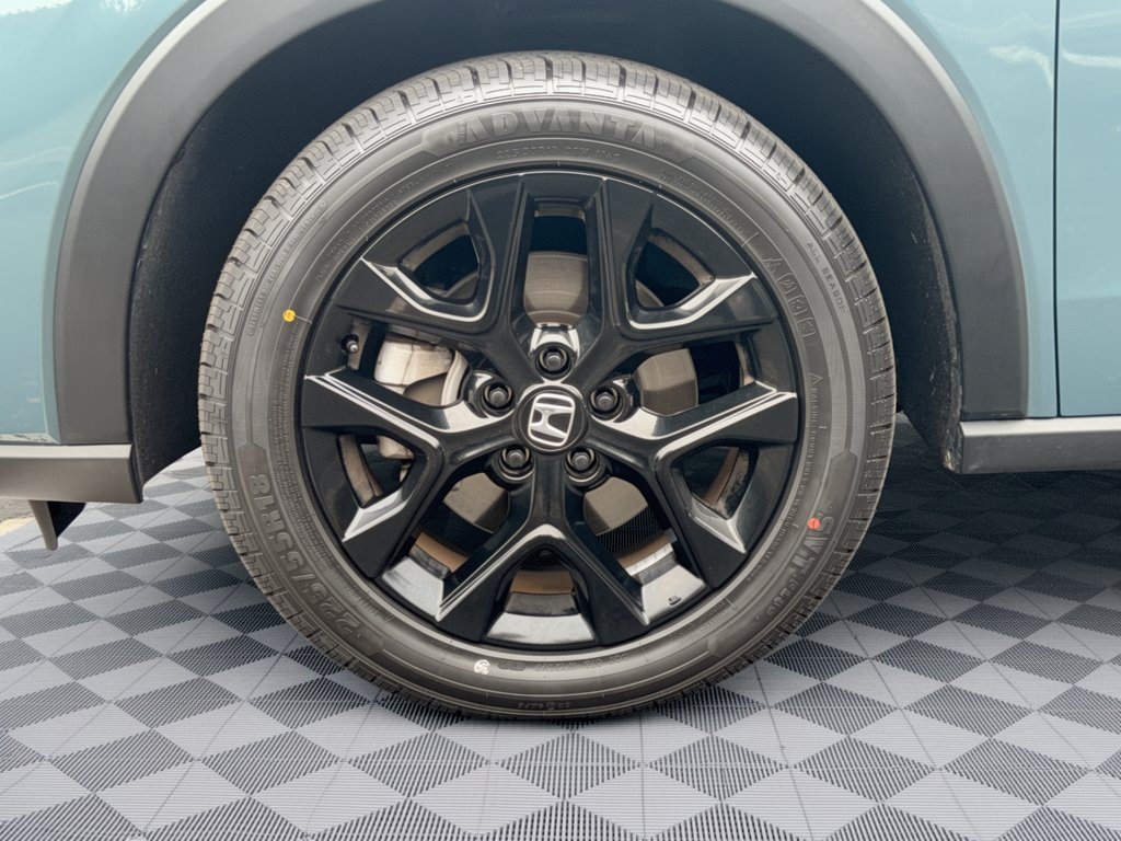 Certified 2024 Honda HR-V Sport image 13