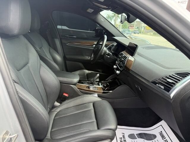 Used 2020 BMW X4 xDrive30i w/ Driving Assistance Package AWD/4WD image 11