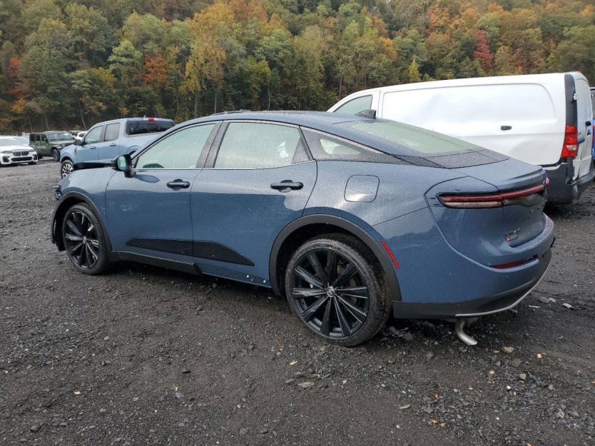 Used 2026 Toyota Crown XLE image 4