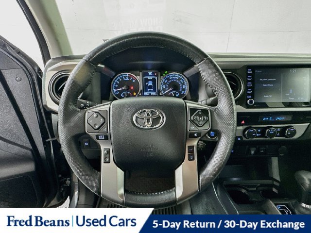 Certified 2023 Toyota Tacoma SR5 AWD/4WD image 16