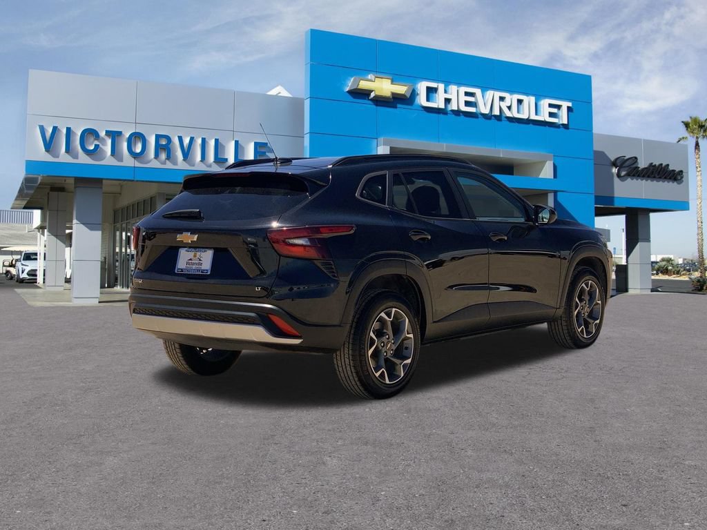 Certified 2024 Chevrolet Trax LT FWD image 4
