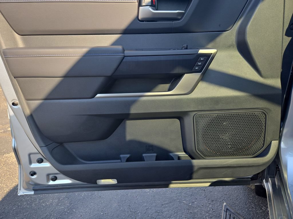 New 2026 Toyota Tundra Platinum AWD/4WD image 10