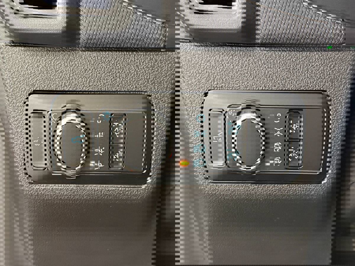 Used 2024 Ford Bronco Sport Big Bend image 20