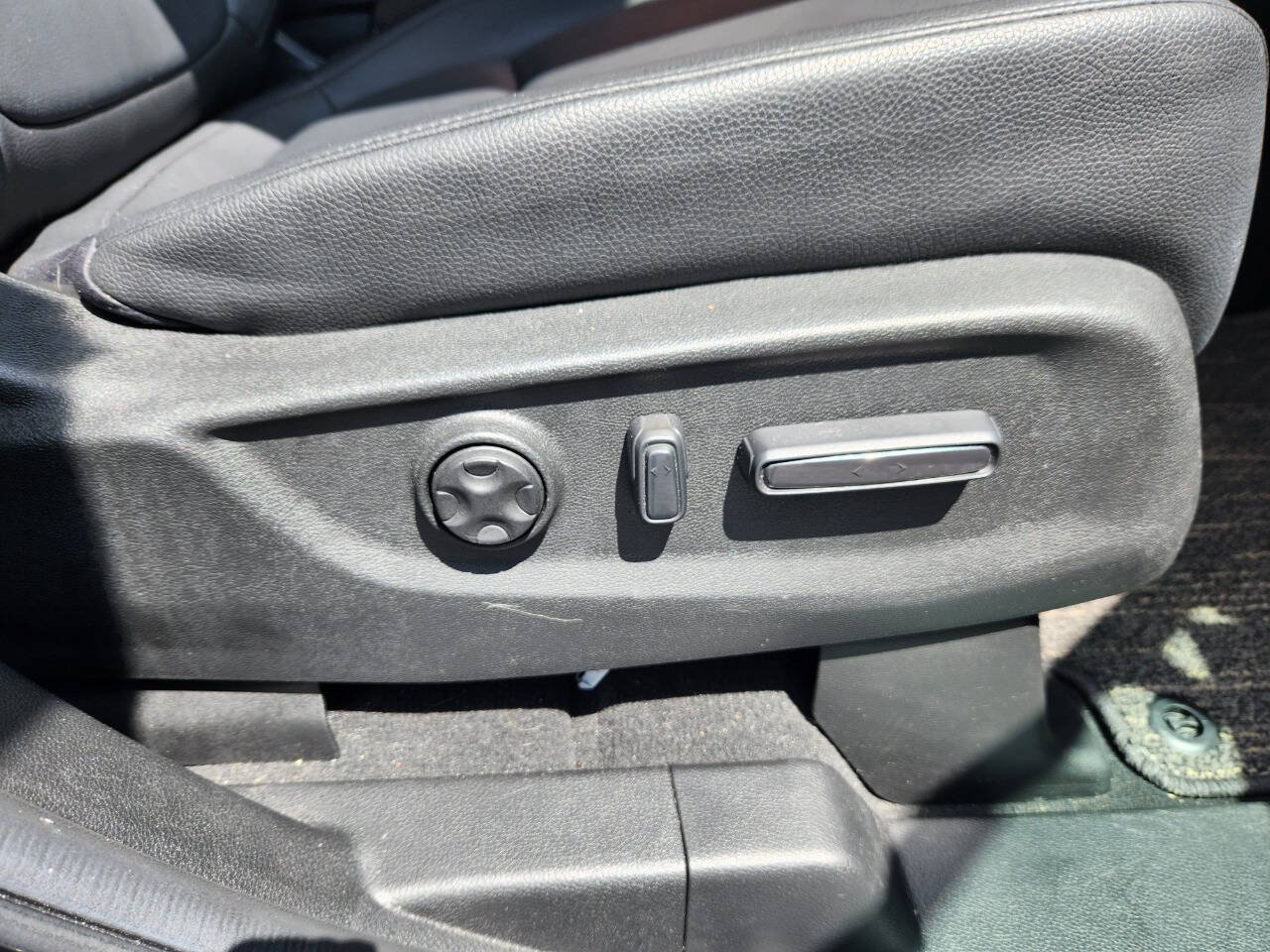 Used 2025 Honda Odyssey EX-L image 25