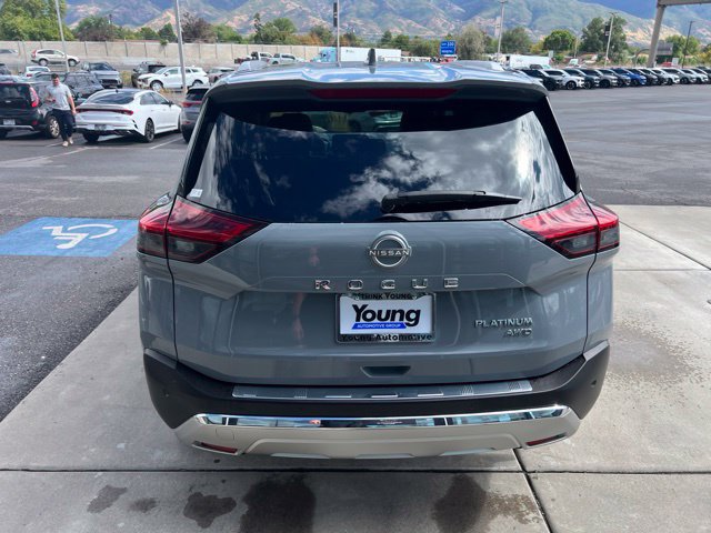 Used 2023 Nissan Rogue Platinum AWD/4WD image 5