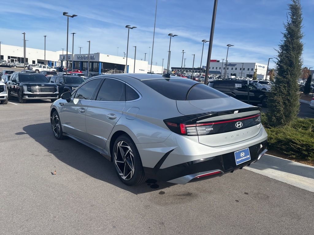 New 2026 Hyundai Sonata SEL FWD image 5