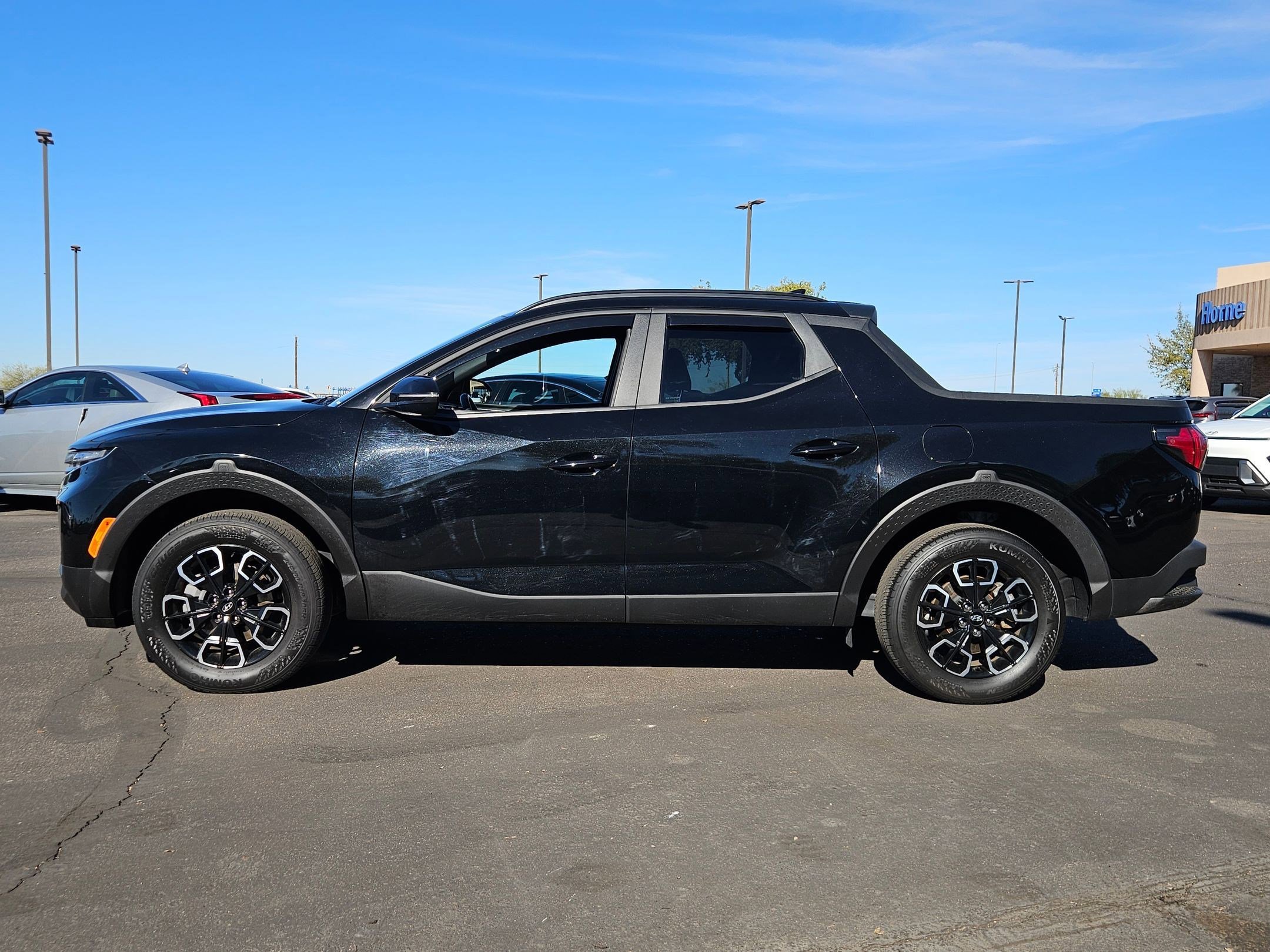 Used 2022 Hyundai Santa Cruz SEL Premium image 9