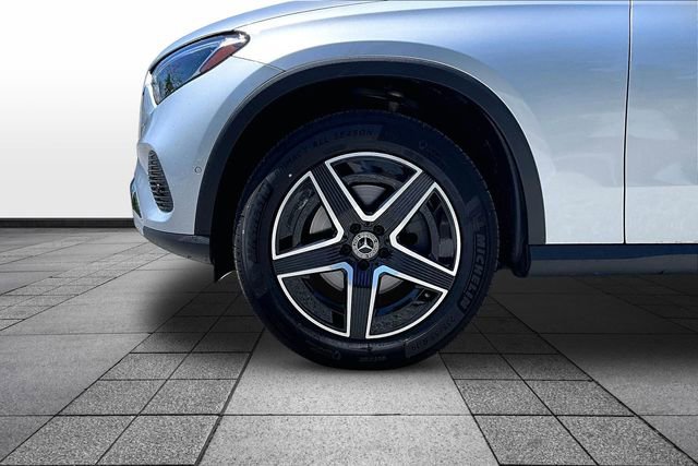 Certified 2026 Mercedes-Benz GLC 300 4MATIC image 4