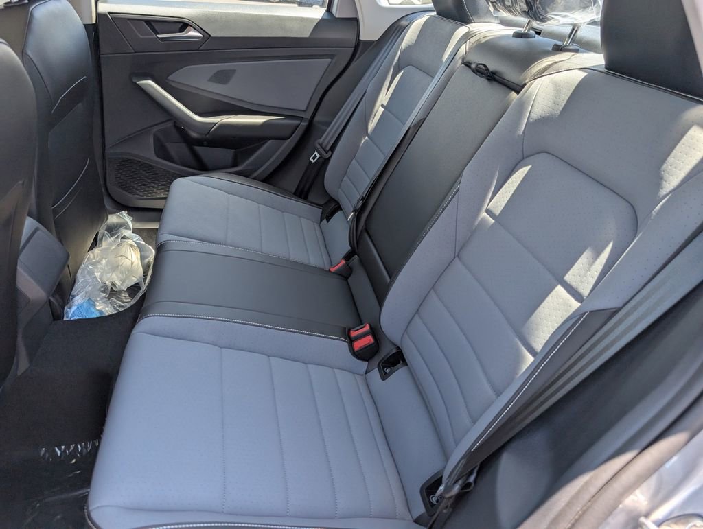 New 2025 Volkswagen Jetta SE image 21