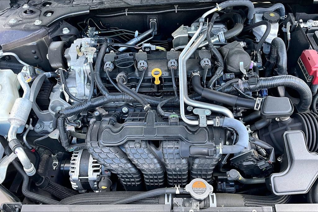 Used 2025 Nissan Altima 2.5 SV FWD image 29