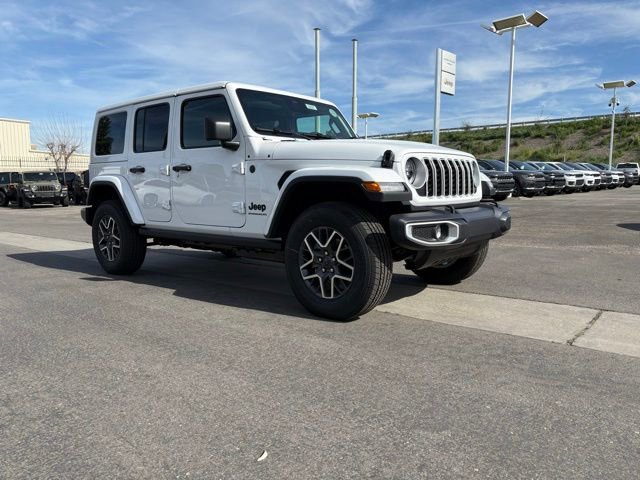 New 2026 Jeep Wrangler Unlimited Sahara AWD/4WD image 9