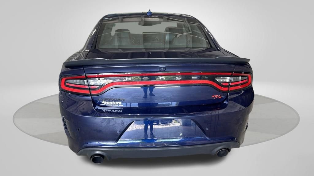 Used 2017 Dodge Charger R/T Scat Pack RWD image 6