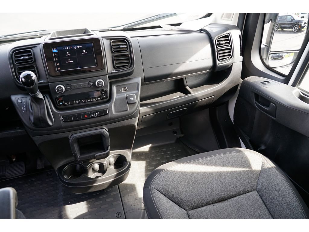 Used 2023 RAM ProMaster 2500 image 16