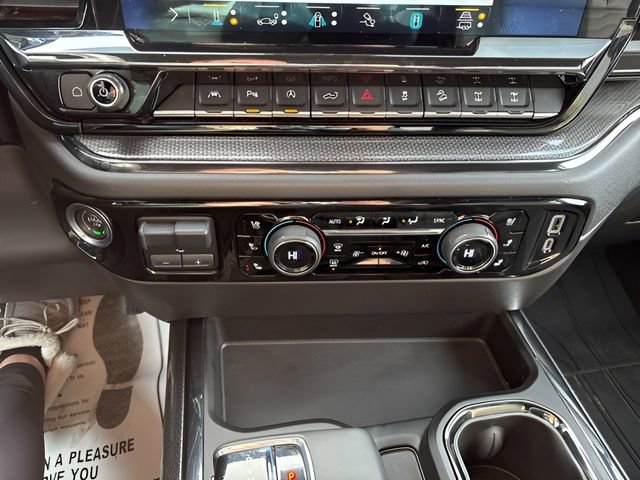 Used 2023 Chevrolet Silverado 1500 ZR2 w/ Technology Package image 15