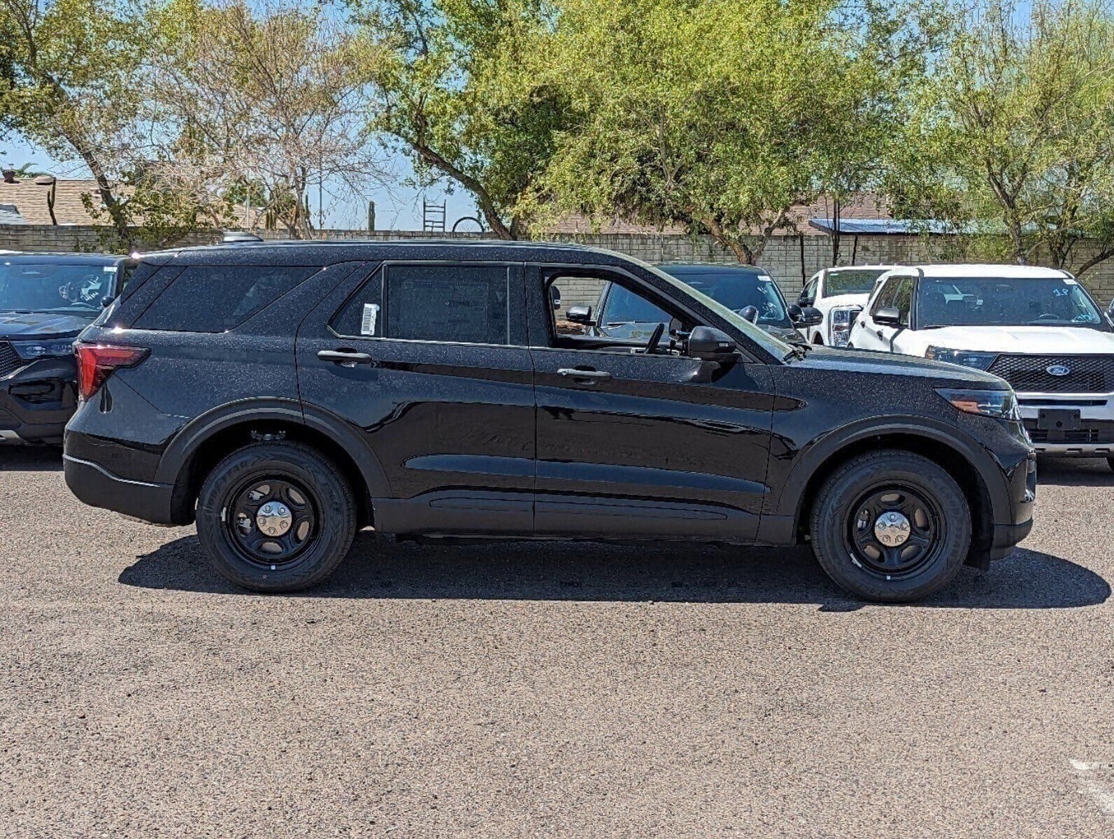 New 2025 Ford Explorer 4WD Police Interceptor image 8