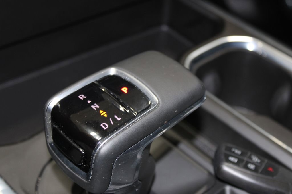 Used 2023 Chevrolet Silverado 1500 LT image 42