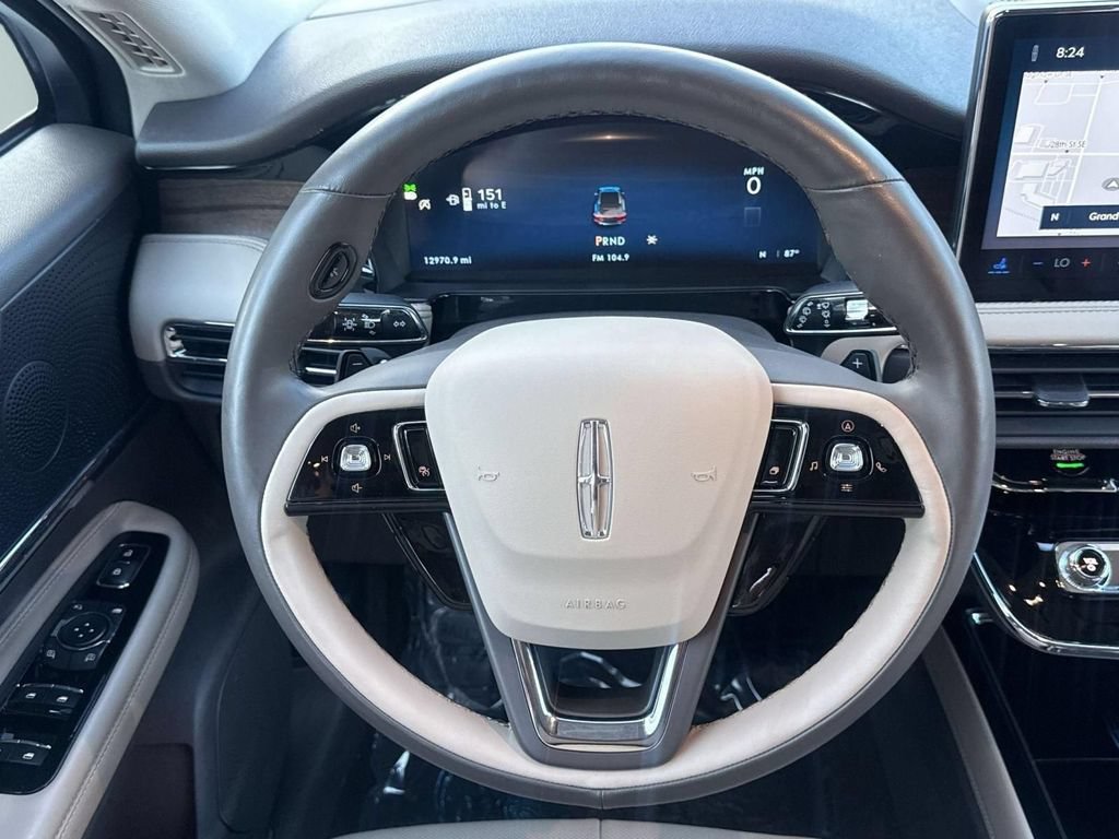 Certified 2023 Lincoln Corsair Reserve w/ Equipment Group 201A AWD/4WD image 18