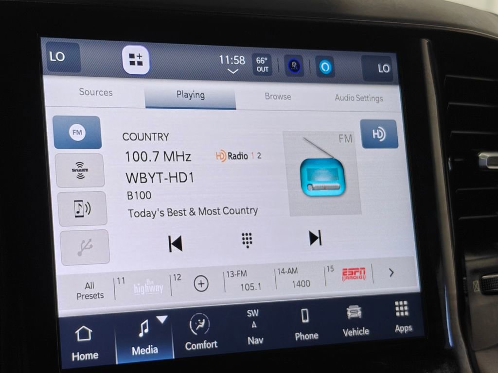 Used 2024 RAM 3500 Tradesman w/ Safety Group image 34