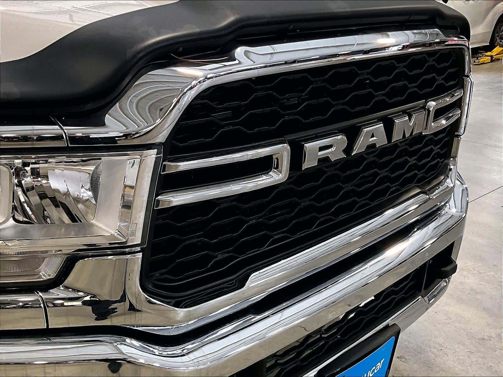 Used 2022 RAM 3500 Tradesman AWD/4WD image 31