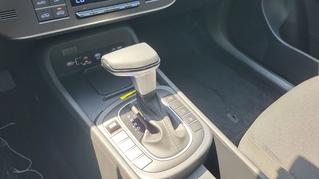 New 2026 Hyundai Kona SEL Sport FWD image 9