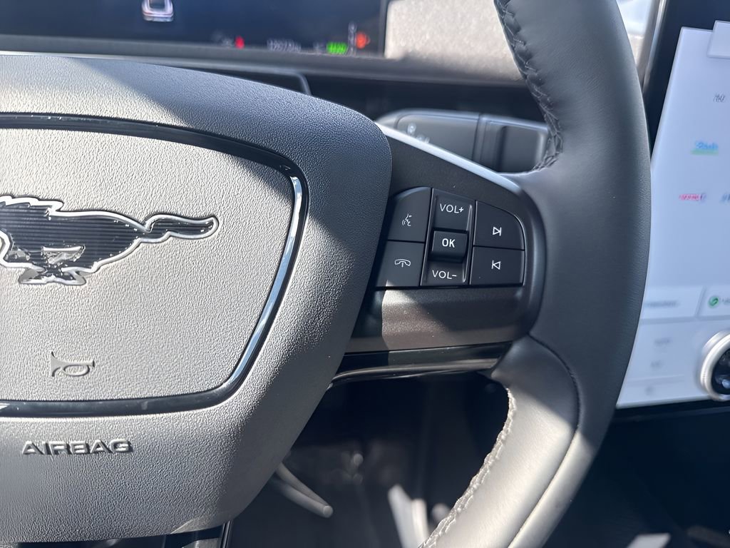 Used 2025 Ford Mustang Mach-E Select image 15