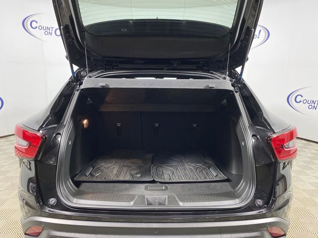 Certified 2024 Chevrolet Trax RS w/ Sunroof Package FWD image 25
