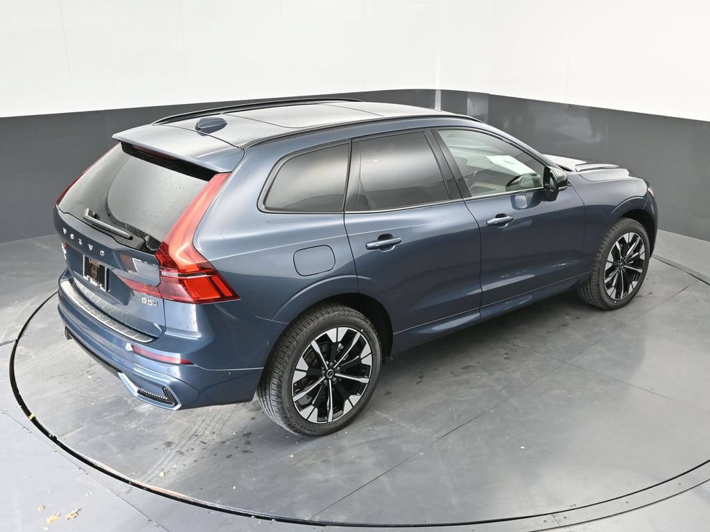 New 2026 Volvo XC60 B5 Plus w/ Protection Package Premier AWD/4WD image 40