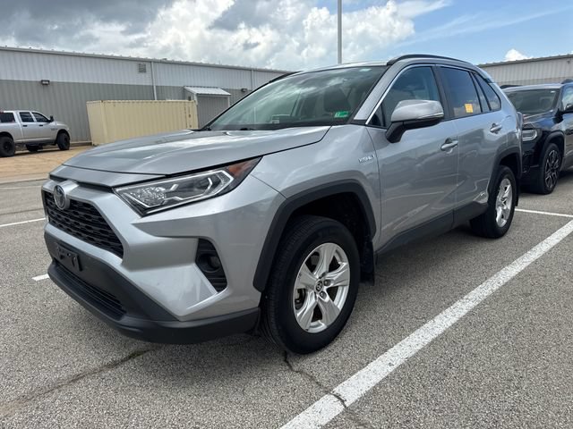 Used 2021 Toyota RAV4 XLE w/ Convenience Package AWD/4WD image 1