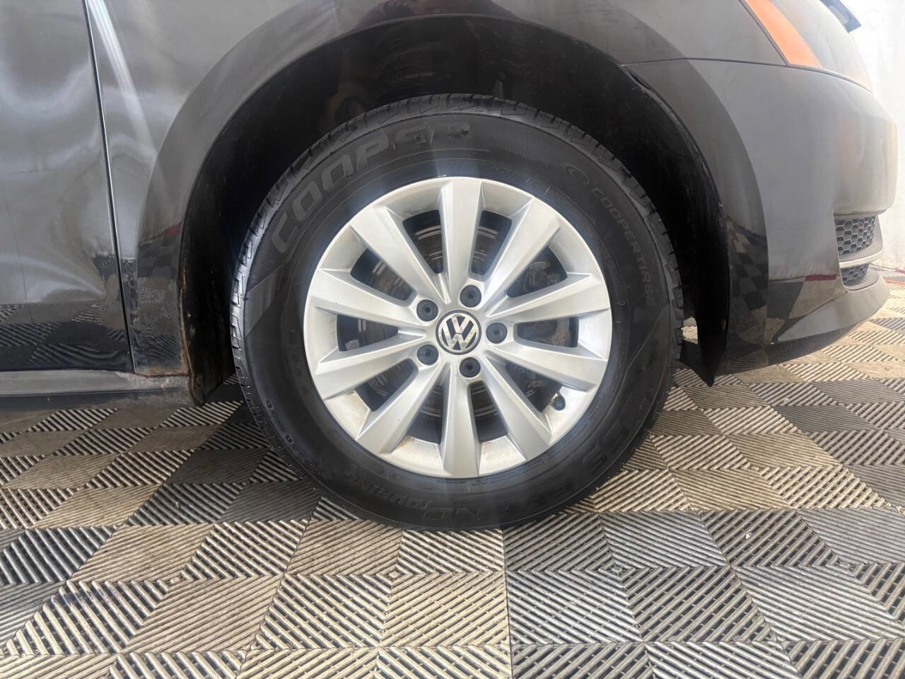 Used 2015 Volkswagen Passat 1.8T Wolfsburg Edition image 21
