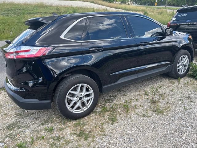 Used 2024 Ford Edge SEL w/ Convenience Package AWD/4WD image 4