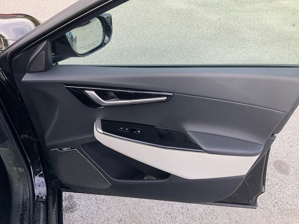 Used 2022 Kia EV6 GT-Line w/ GT-Line Suede Seat Package image 27