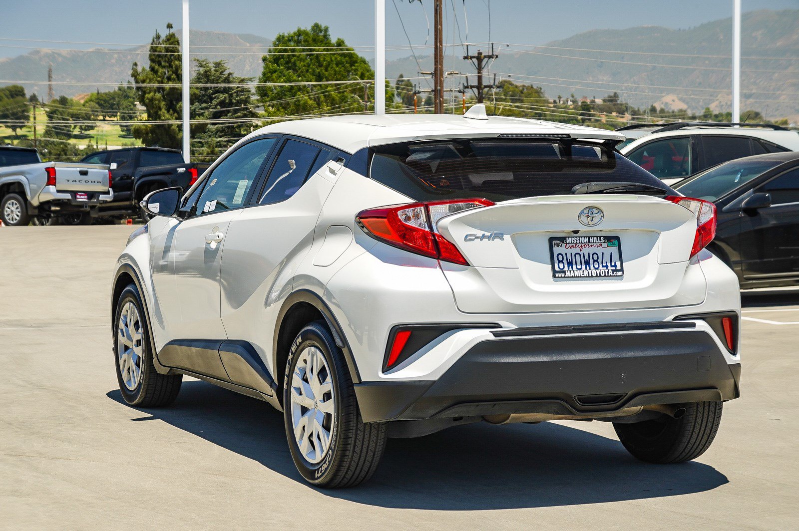 Certified 2021 Toyota C-HR LE FWD image 5