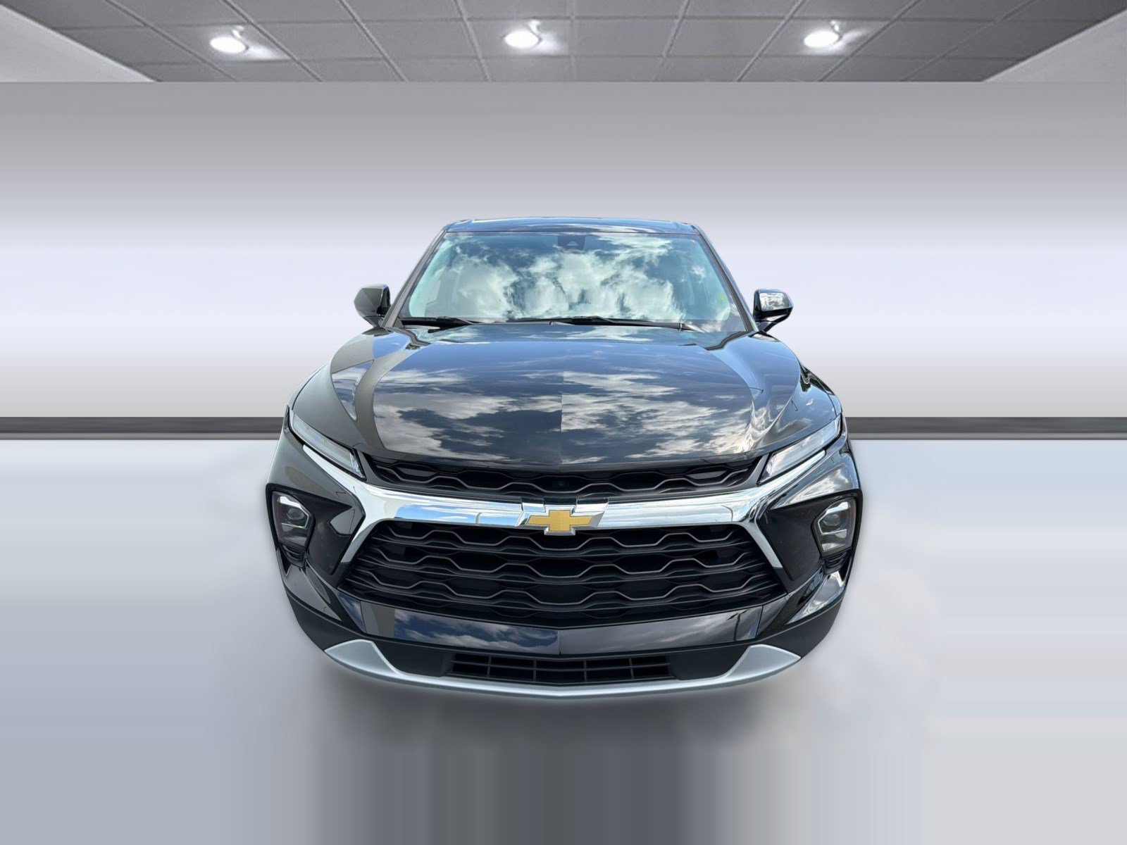 Used 2025 Chevrolet Blazer LT FWD image 6