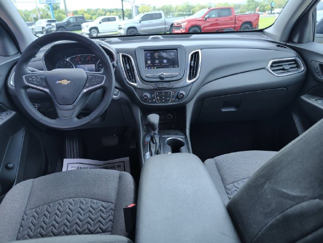 Used 2023 Chevrolet Equinox LT FWD image 14