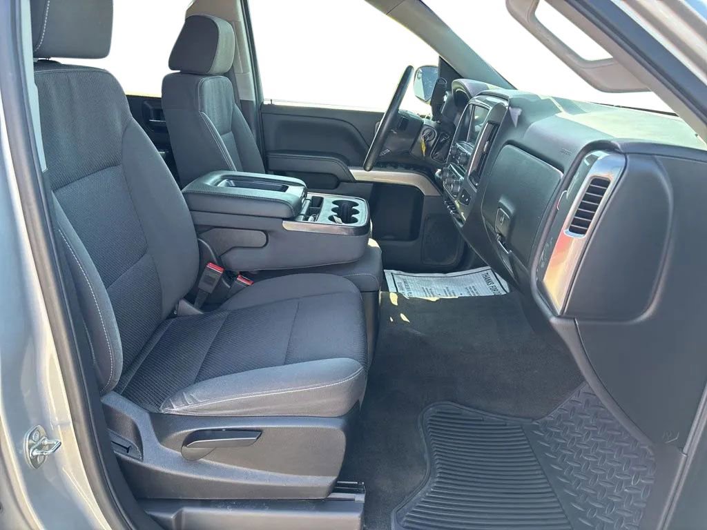 Used 2018 Chevrolet Silverado 1500 LT w/ All Star Edition AWD/4WD image 34