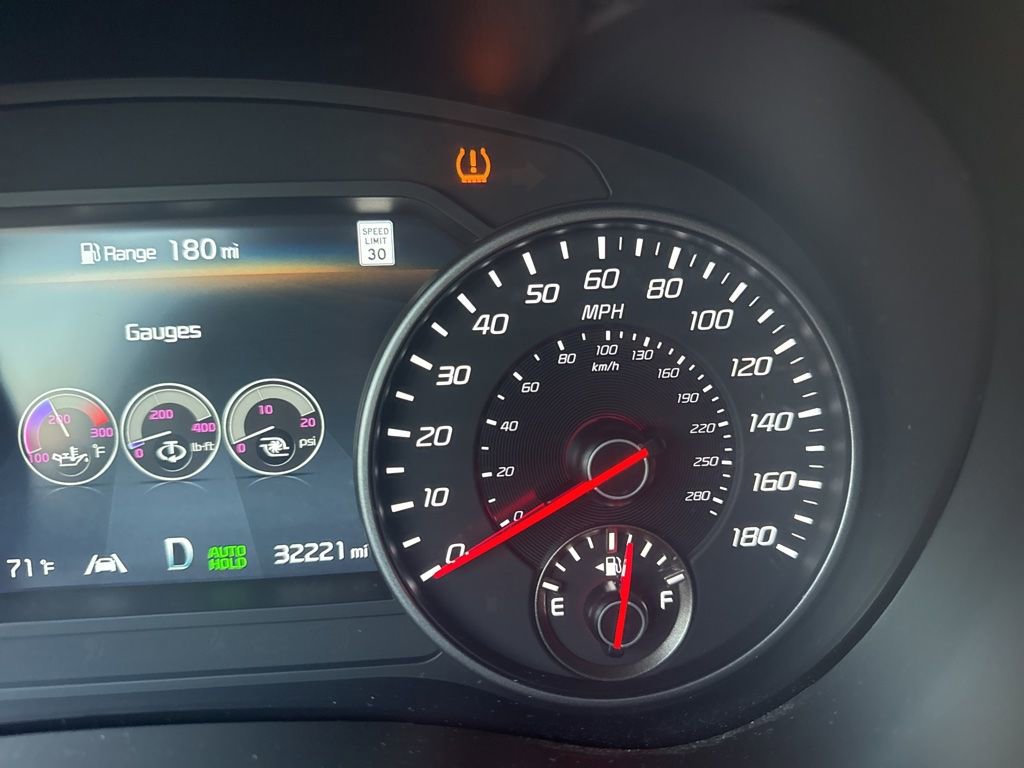 Used 2022 Kia Stinger GT2 AWD/4WD image 5