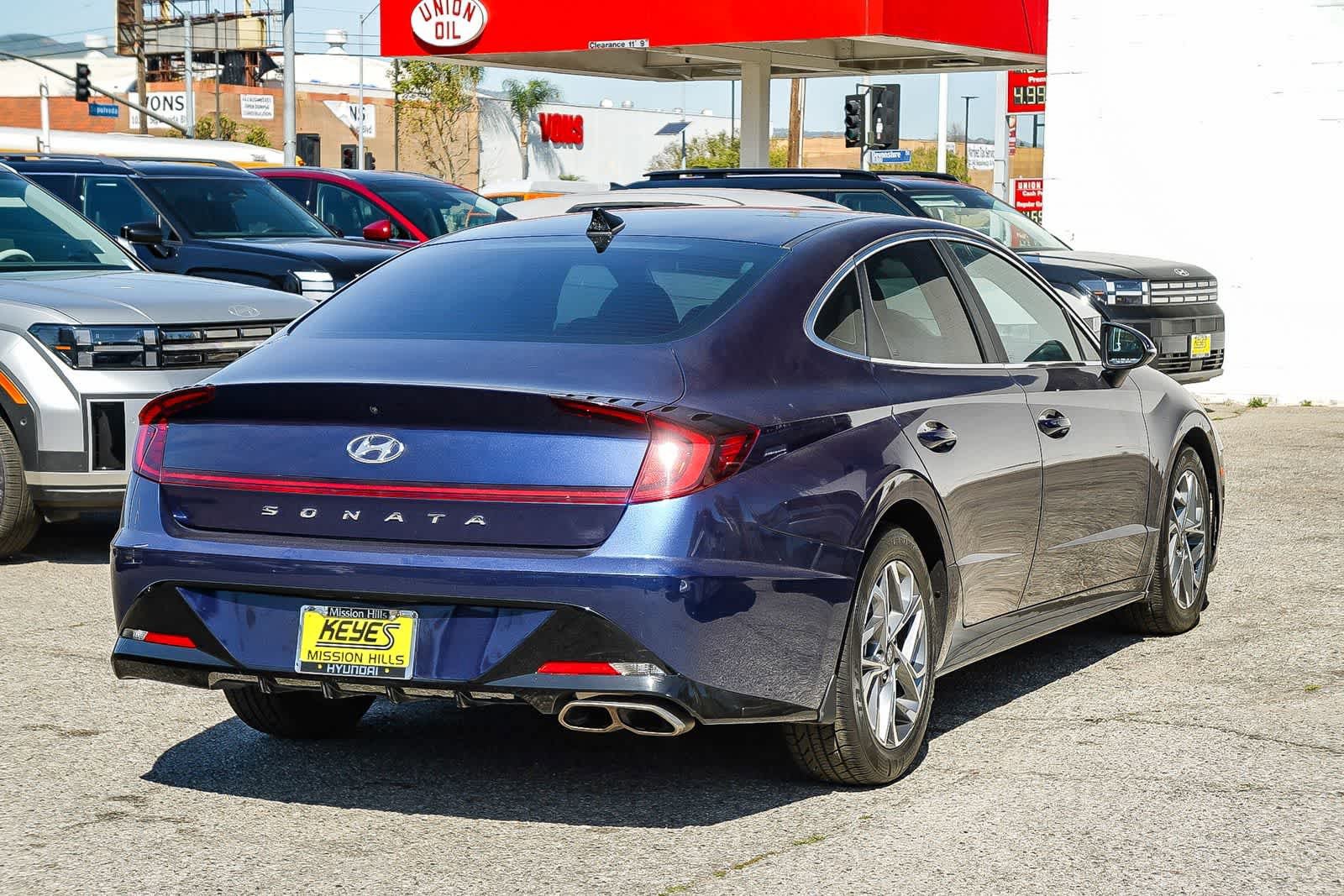 Certified 2022 Hyundai Sonata SEL image 3