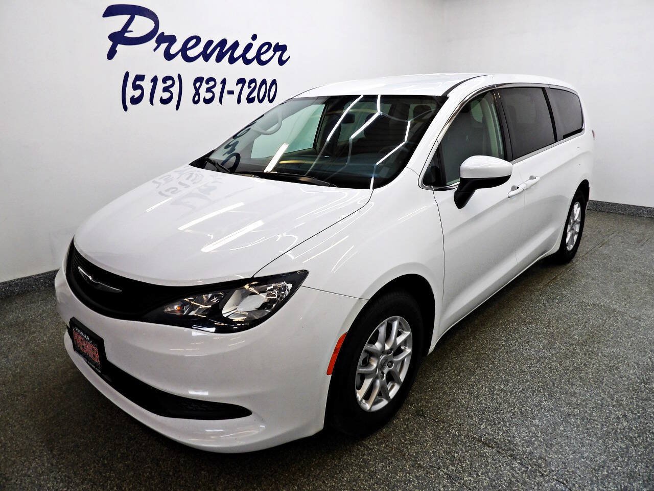Used 2021 Chrysler Voyager LX