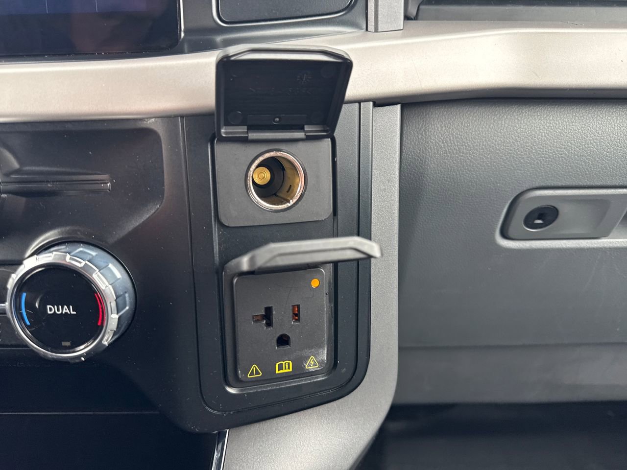 Used 2023 Ford F150 Lightning Pro image 24