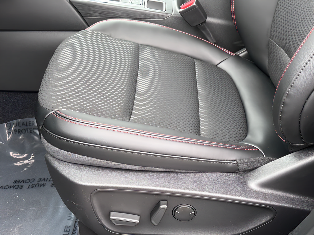 New 2026 Ford Escape ST-Line w/ Tech Pack #1 FWD image 42