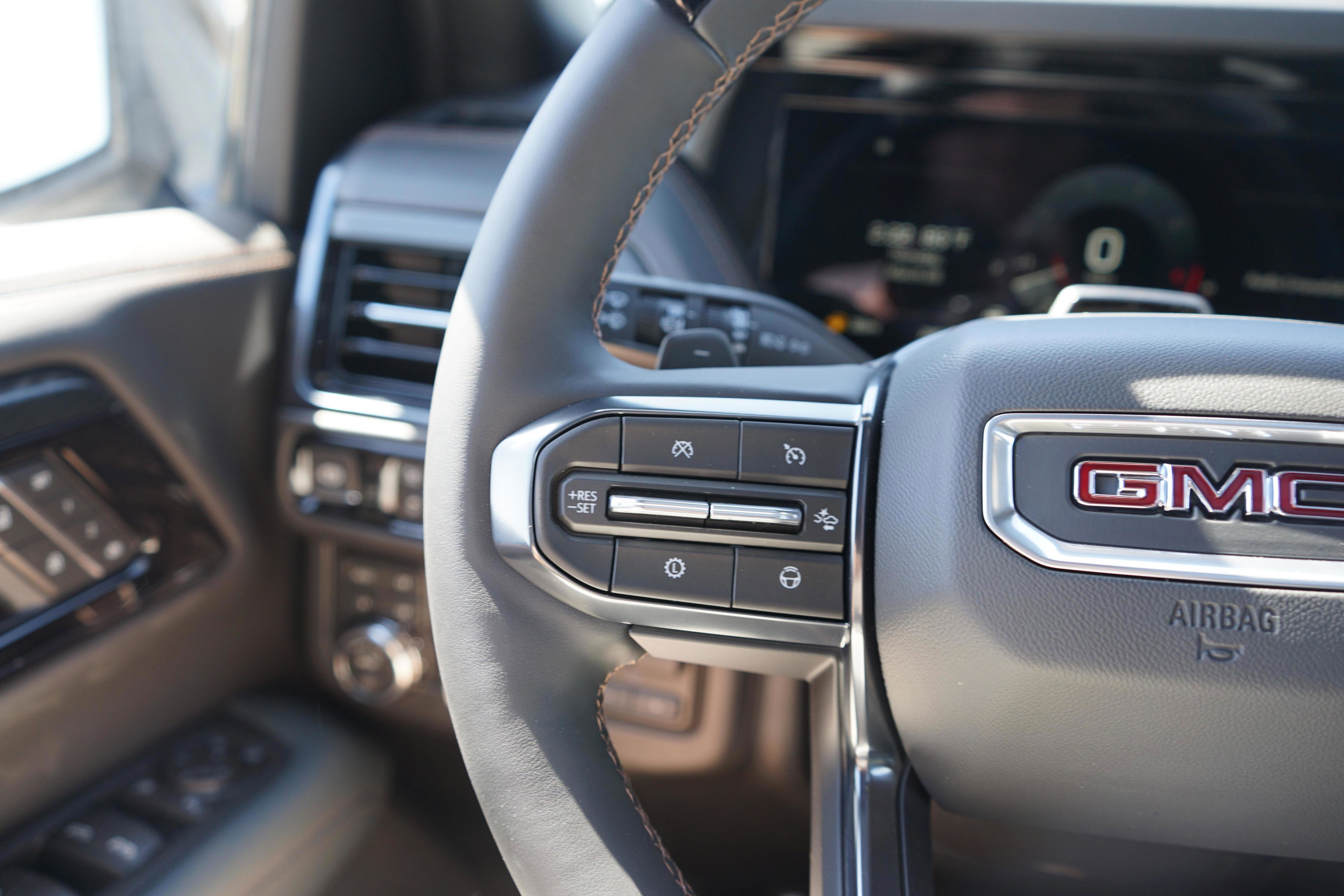 New 2026 GMC Yukon AT4 image 14