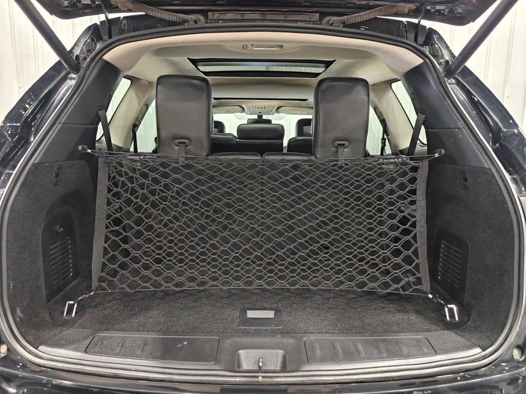 Used 2019 Nissan Pathfinder Platinum AWD/4WD image 34