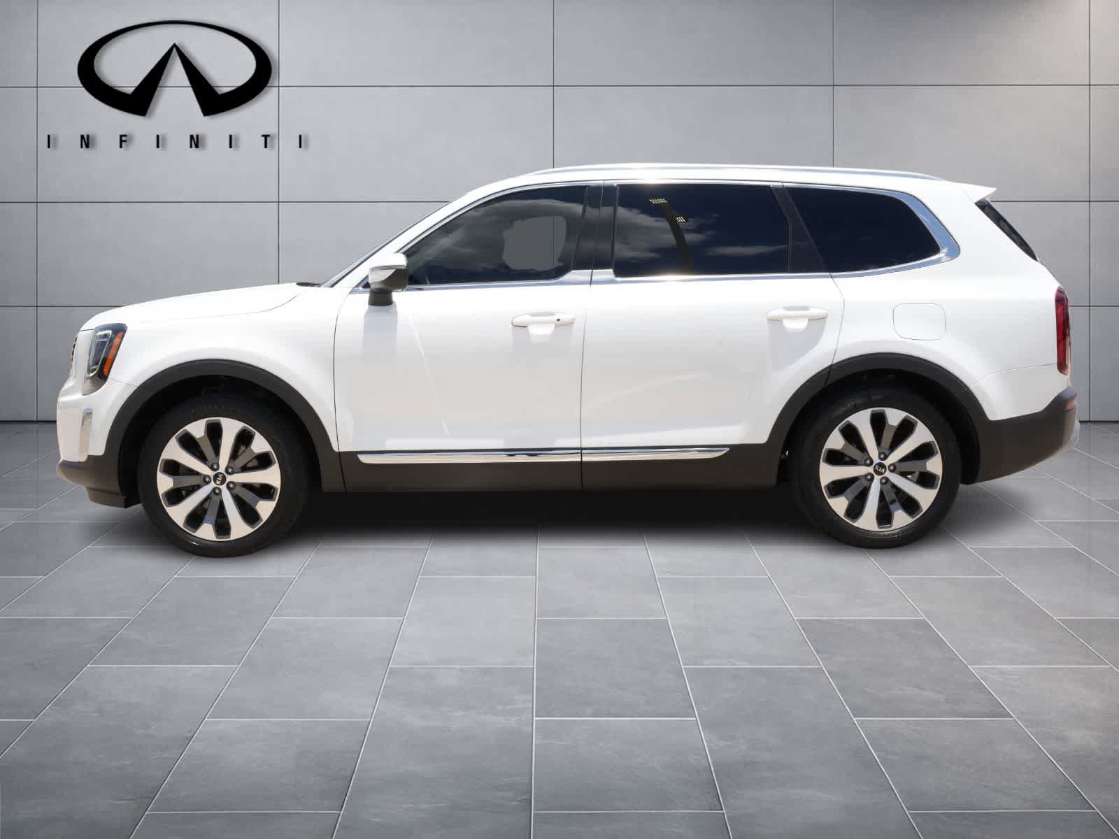 Used 2020 Kia Telluride EX w/ EX Premium Package FWD image 4